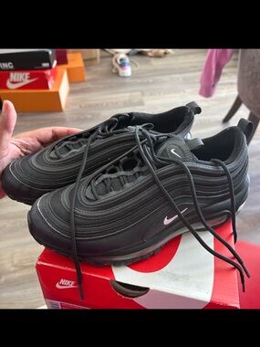 NIKE AIR MAX 97 CASUAL SHOES
